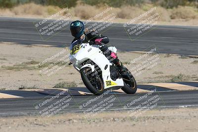 media/Nov-16-2025-Race Pace (Sun) [[8c5fa54630]]/Non Verified Riders (1st 20 Minutes)/2-Turn 10 (1010am)/